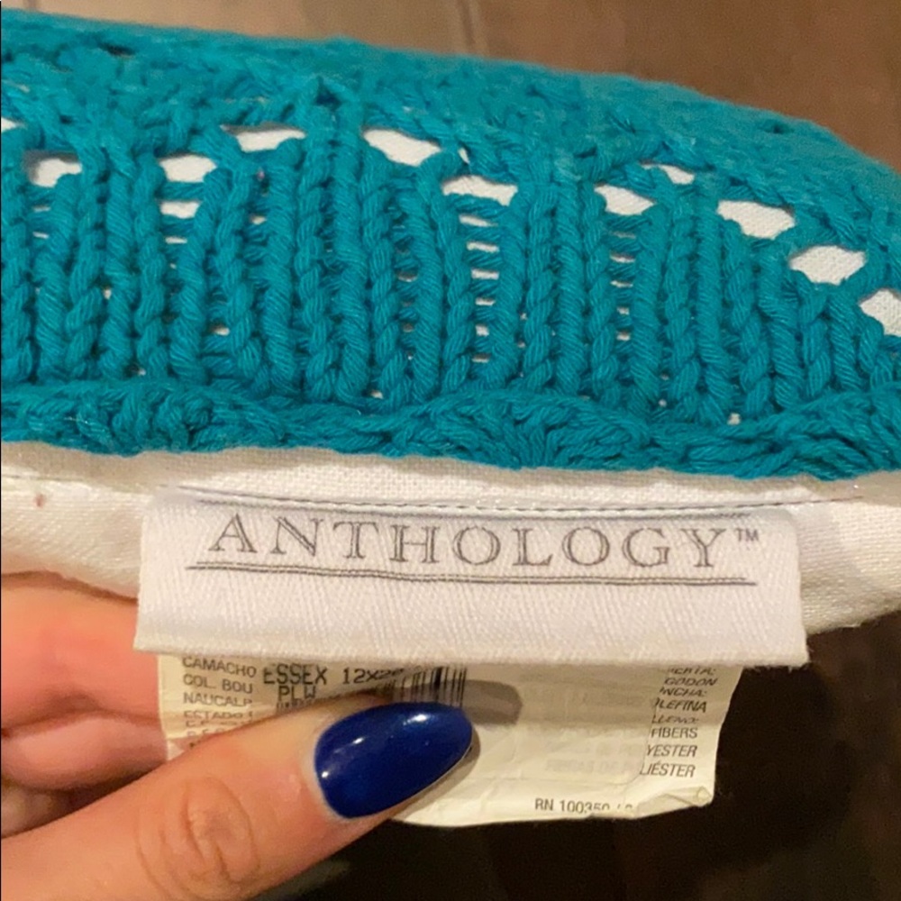 ANTHOLOGY PILLOW - Picture 3 of 5